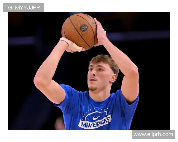 弗拉格助力独行侠重返巅峰NBA新赛季前景分析与期待 弗拉格助力独行侠重返巅峰NBA新赛季前景分析与期待